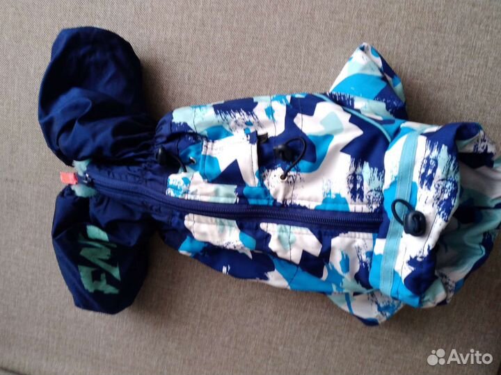 Зимний комбинезон новый для собак