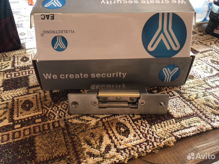 Электрозащелка