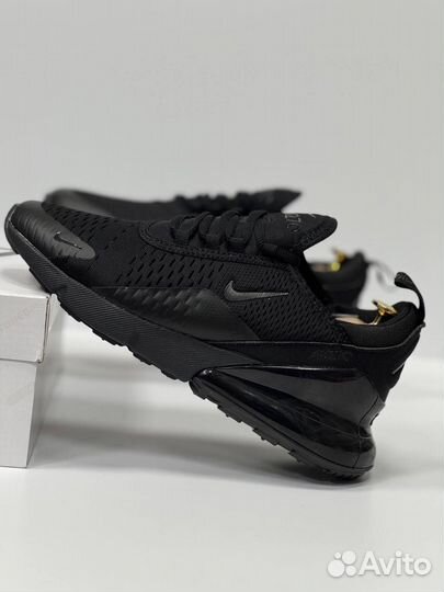 Кроссовки Nike air max 270