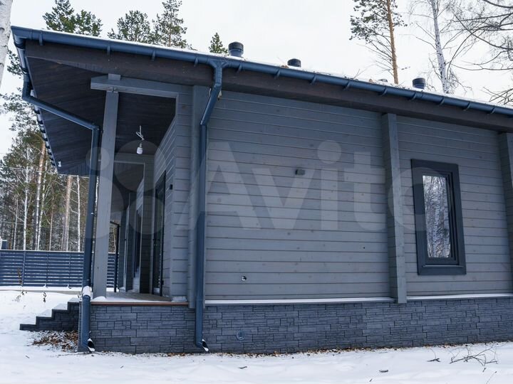 Дом 102 м² на участке 6 сот.