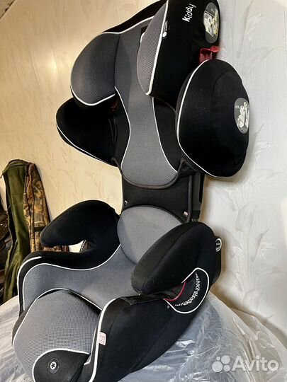 Детское авто кресло