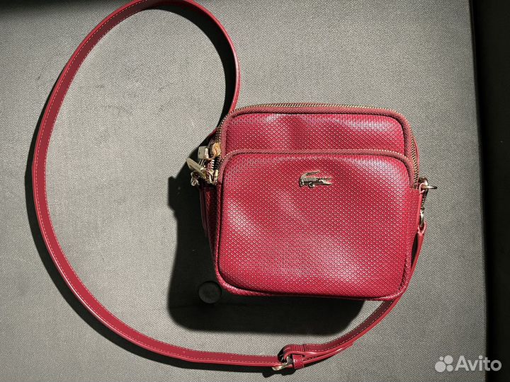 Сумка кожаная Lacoste