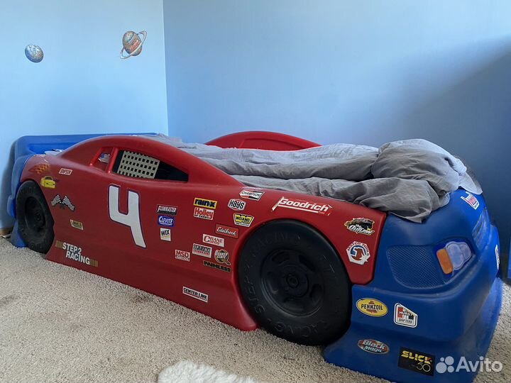 Детская кровать машина для мальчика