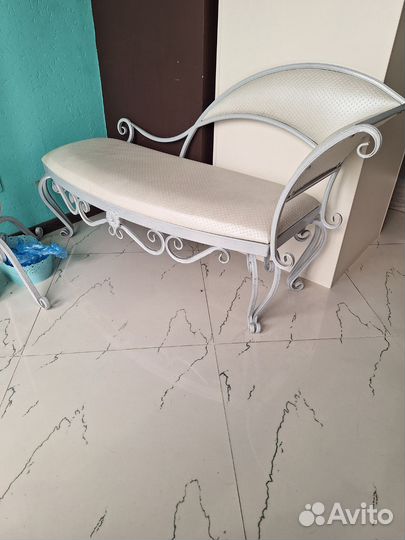 Диванчик банкетка бу