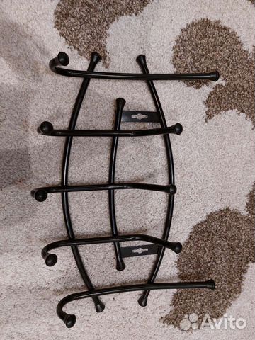 Вешалка настенная металлическая