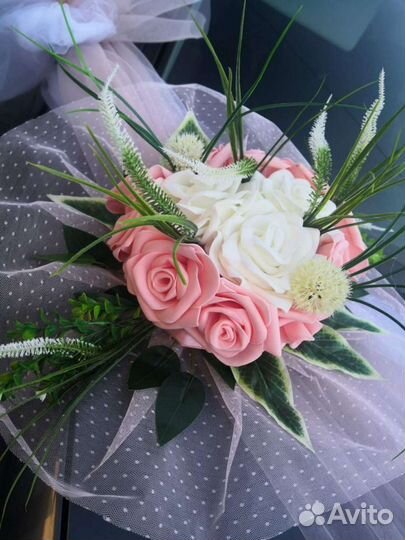 Украшение на свадебную машину