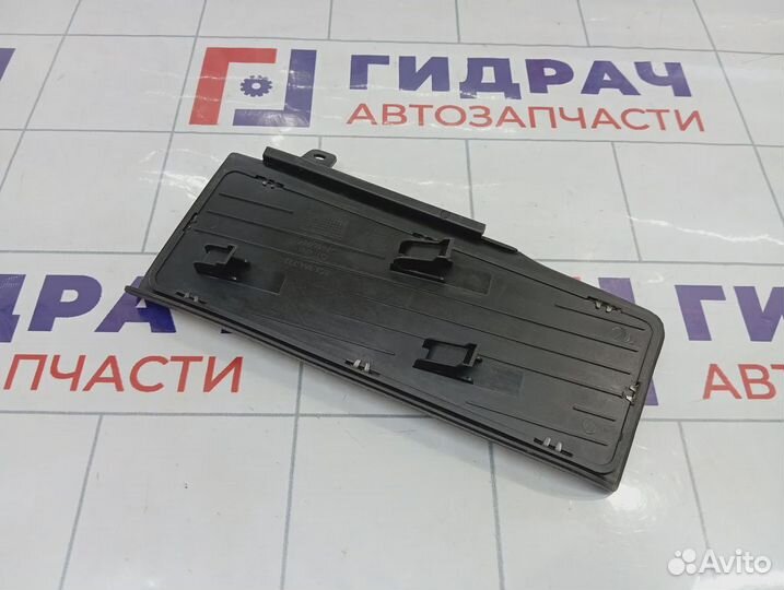 Накладка декоративная под ногу водителя Volkswagen Passat CC 3C1864777