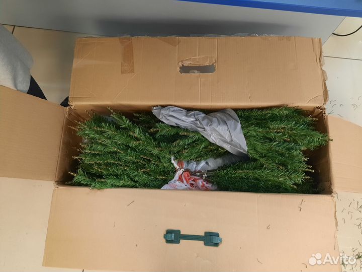 Ель искуственная пвх 180 бу