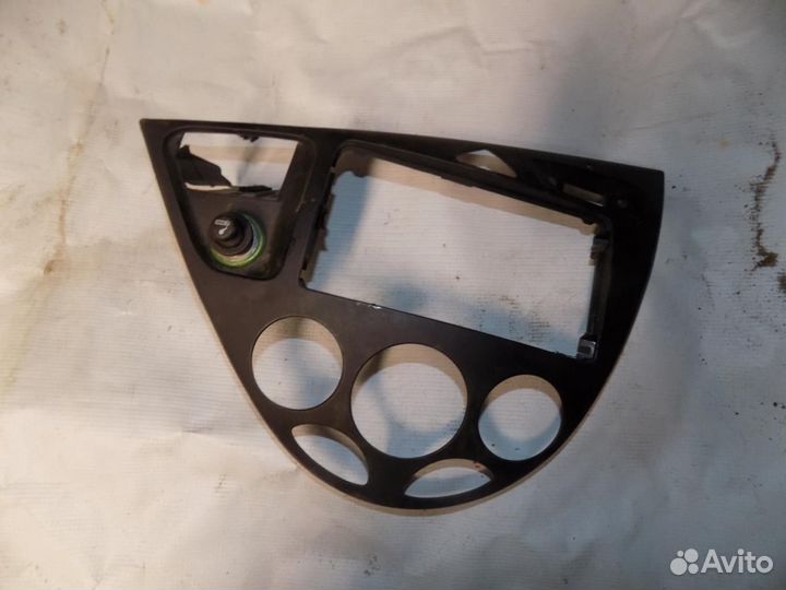 Накладка декоративная Focus I 1998-2004