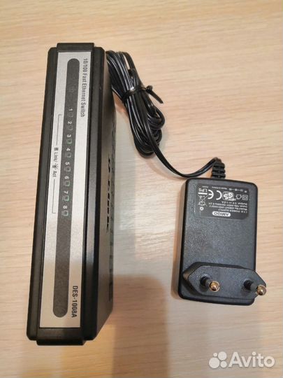 Маршрутизатор d link Des-1008A