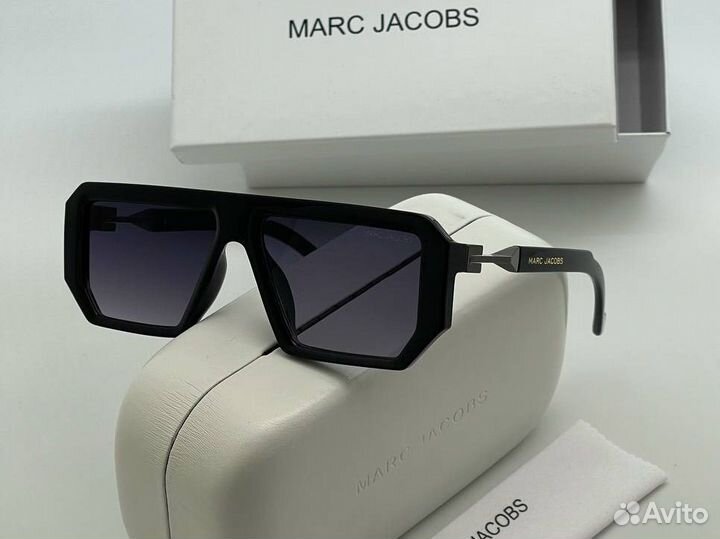 Солнцезащитные очки Marc Jacobs