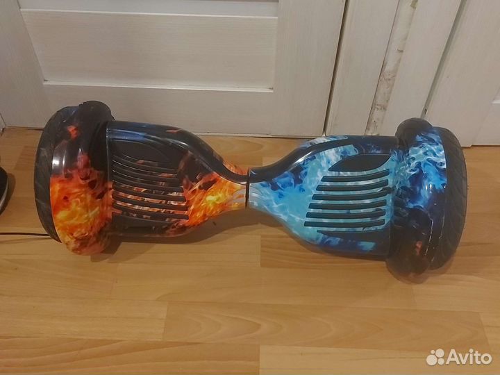 Гироскутер бу как новый, с зарядкой и с чехлом