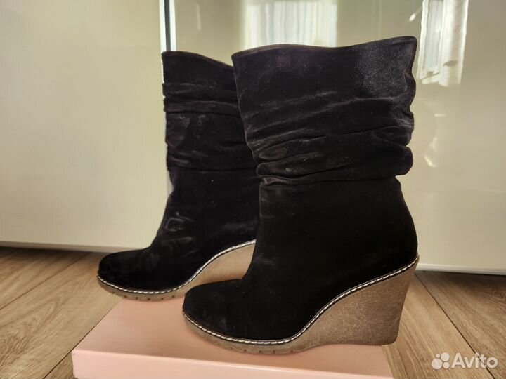 Зимние женские сапоги 38