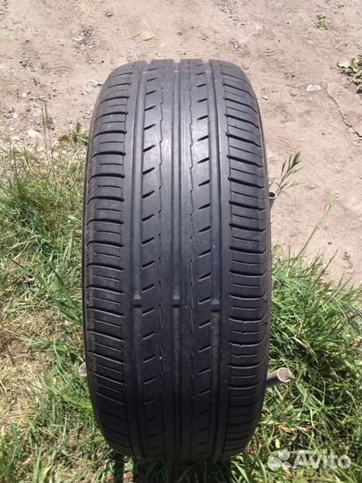 Yokohama Bluearth ES32 205/55 R16