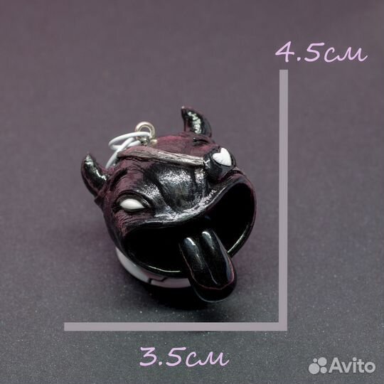 Брелок нуарный демон