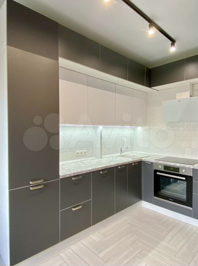 2-к. квартира, 50 м², 4/9 эт.