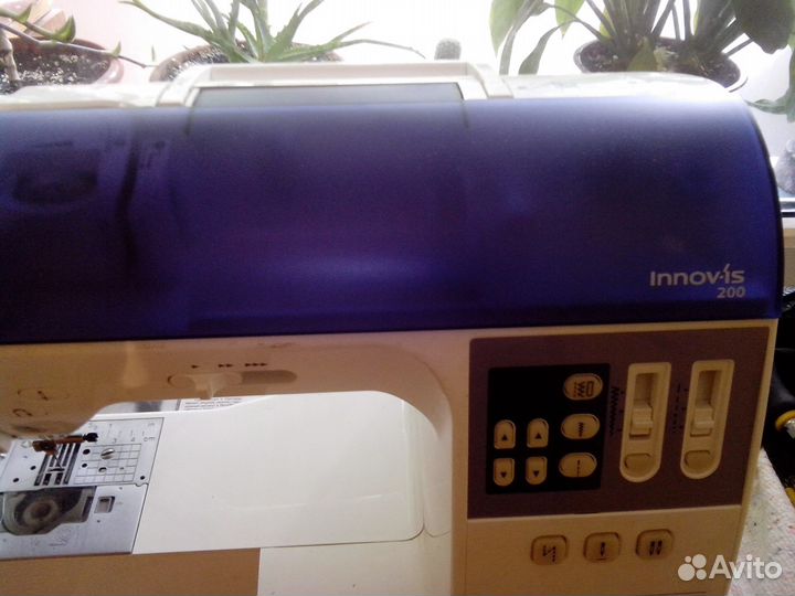 Запчасти для Бразер NV 200