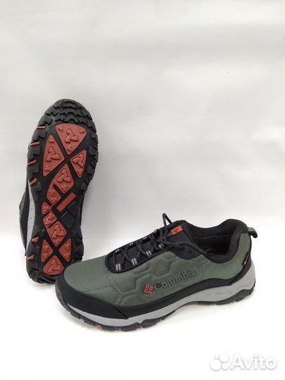 Кроссовки Columbia (термо )размеры 48 - 50
