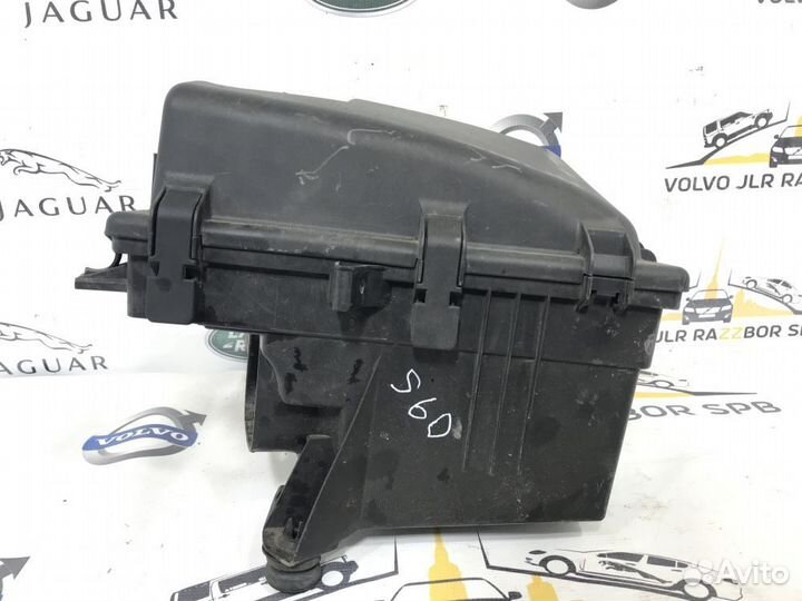 Корпус воздушного фильтра Volvo S60 B5244T3 2.4B