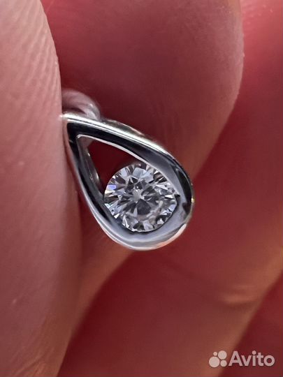 Эпл Золотая подвеска Капелька с брил 0,08 кт