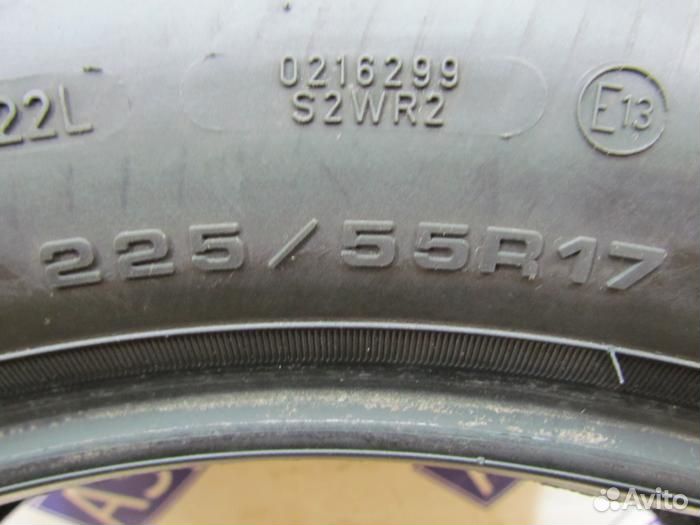 Goodyear UltraGrip 8 Performance 225/55 R17 102R