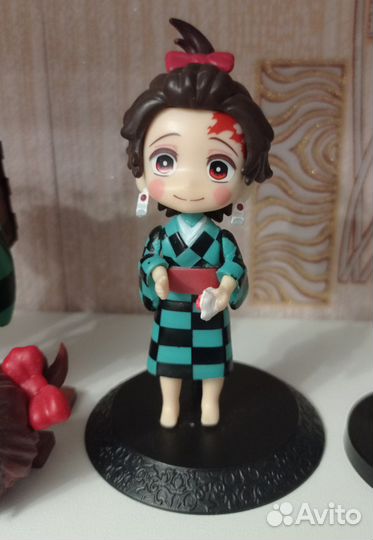 Аниме фигурки клинок рассекающий демонов