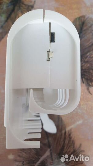 Держатель для зубных щеток