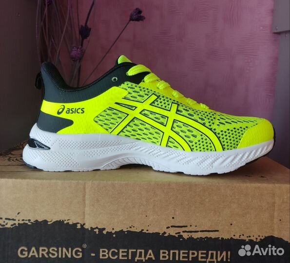 Кроссовки Asics весна-лето