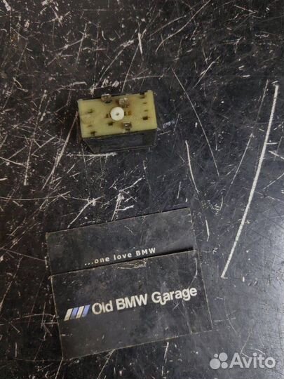 Кнопка обогрева заднего стекла Bmw 316 E30 M40