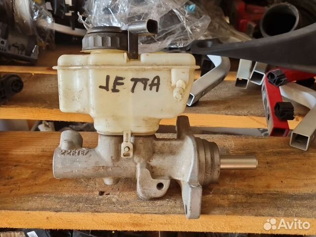 Главный тормозной цилиндр jetta 6