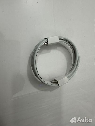 Оригинальный кабель Apple Lightning USB-C