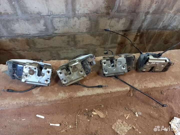 Замок двери рено меган 2