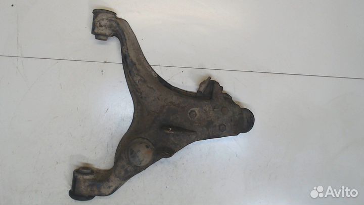 Рычаг подвески Mitsubishi Pajero / Montero, 2002