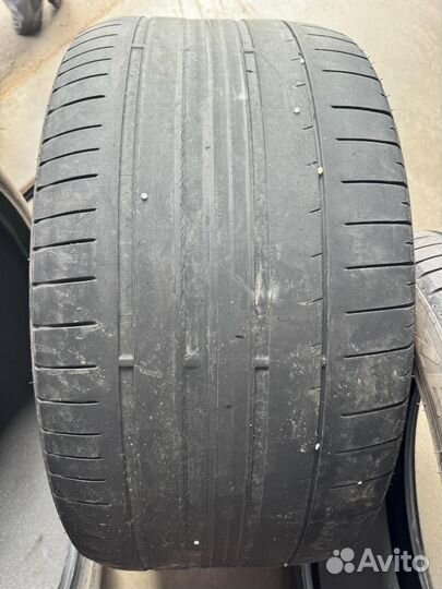 Pirelli P Zero 285/40 R23 и 325/35 R23 110Y