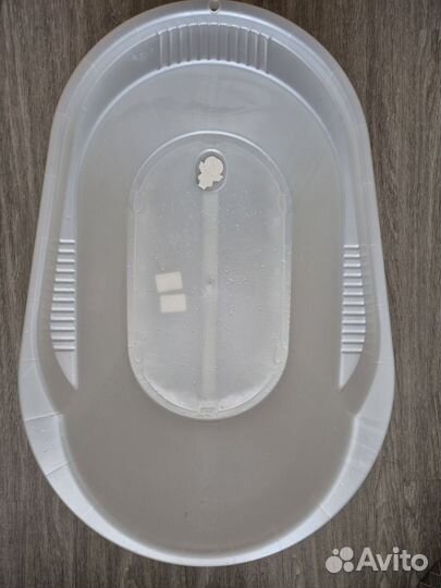 Ванночка для купания с горкой