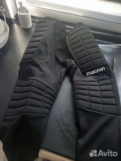 Штаны вратарские новые.Ни разу не одевали