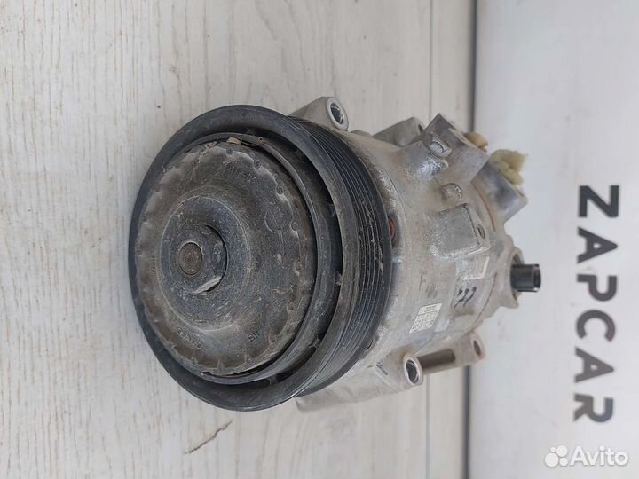 Toyota Rav4 XA50 Компрессор кондиционера