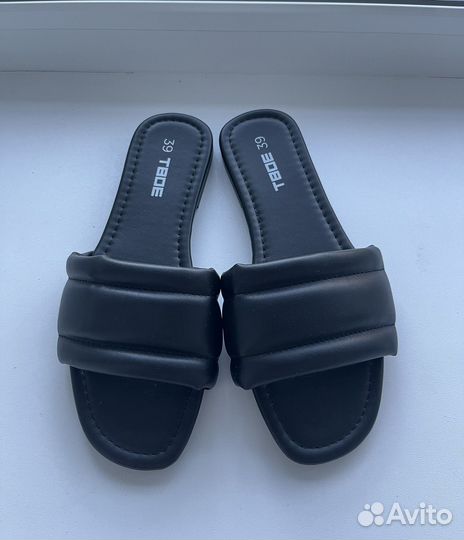 Шлёпанцы женские новые