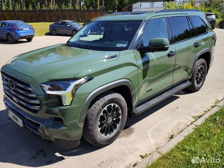 Toyota Sequoia 3.5 AT, 2022, 500 км