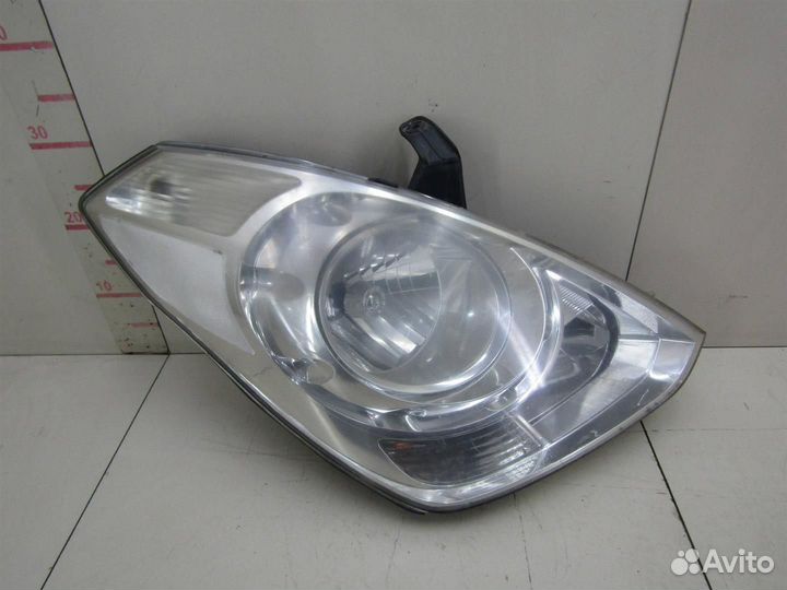 Фара правая Hyundai Starex H1/Grand Starex 2007