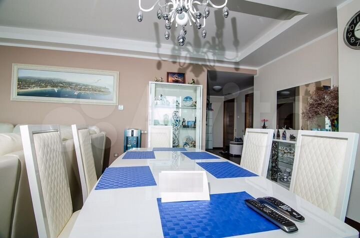 3-к. квартира, 145 м², 11/12 эт.