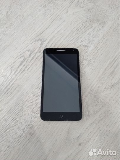Alcatel One Touch POP 3 5025D, 8 ГБ