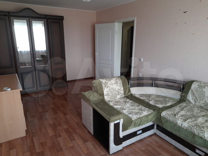 2-к. квартира, 50 м², 3/9 эт.