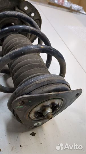 Амортизатор подвески Nissan X-Trail (T32) 2013, 2017