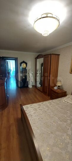 3-к. квартира, 67 м², 3/9 эт.