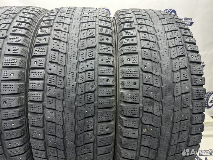 Dunlop SP Winter Ice 01 215/65 R16 102T