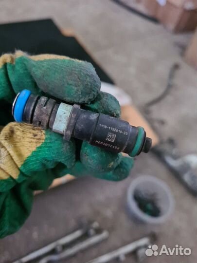 Форсунка топливная LADA Granta седан 11186 2017