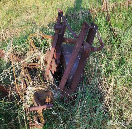 Окучник и плуг и косилка