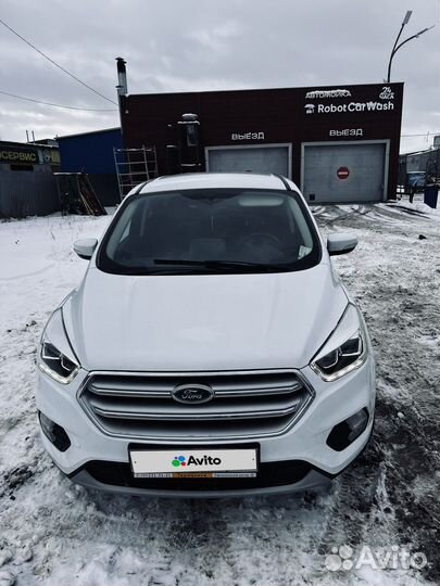 Ford Kuga 2.5 AT, 2017, 65 000 км
