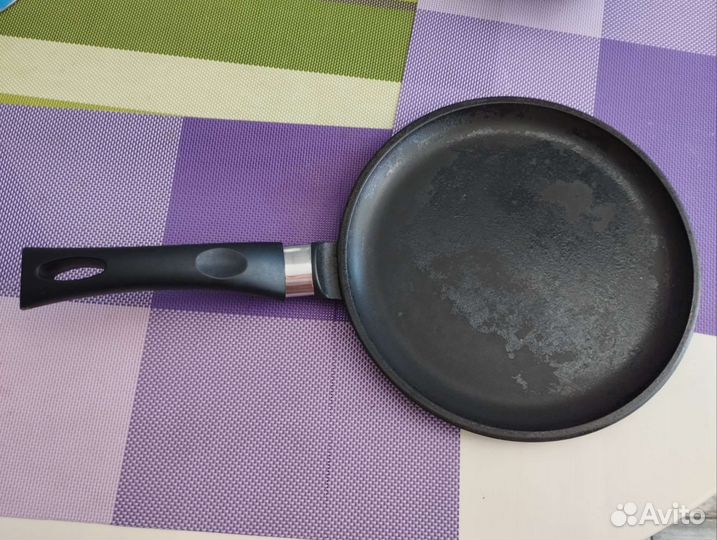 Сковорода блинная Нева металл посуда, 24 см